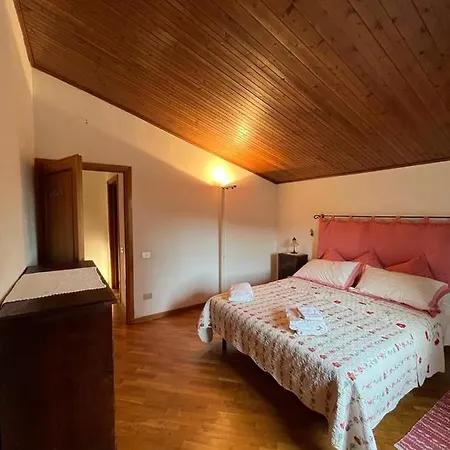 בית נופש Casa Lastri *