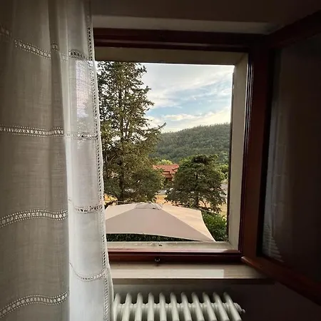 בית נופש Casa Lastri *